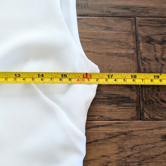 RW&CO peplum keyhole sleeveless top white size XS - Picture 7 of 16